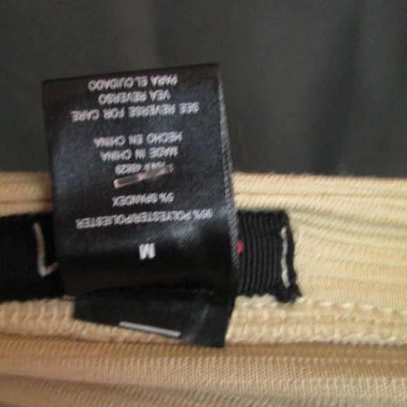 Women's Skirt - Picture 3 of 3